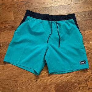 🛍️3/$30 Speedo men’s  lined aqua coloured swim shorts in size medium